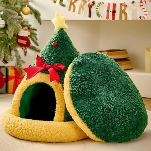 Cozy Christmas Tree Cat Bed