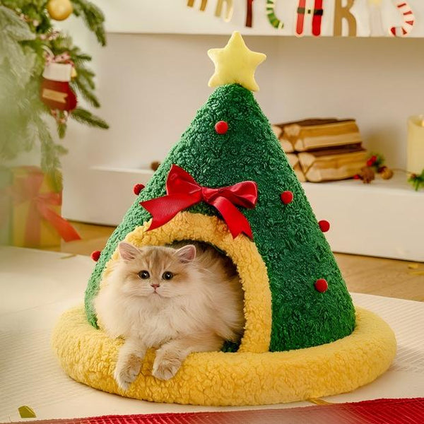 Cozy Christmas Tree Cat Bed