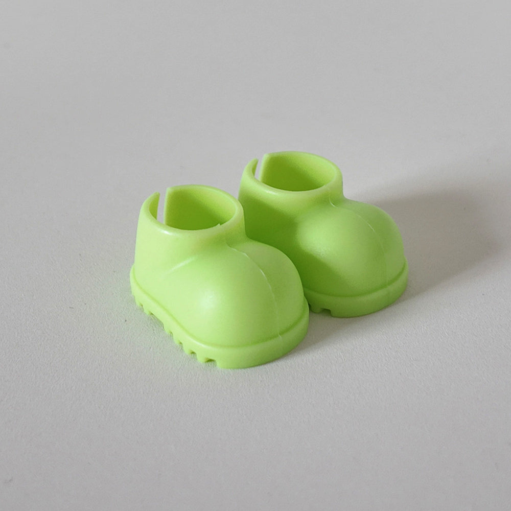 Mini Colorful Plastic Shoes for Dolls (No Doll)