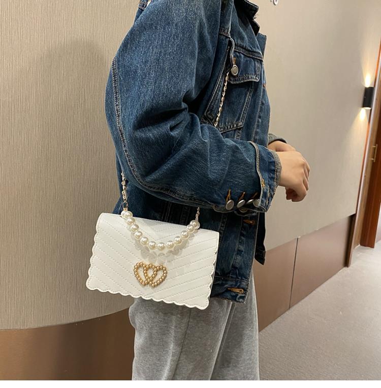 PU Pearl Chain Strap Crossbody Bag