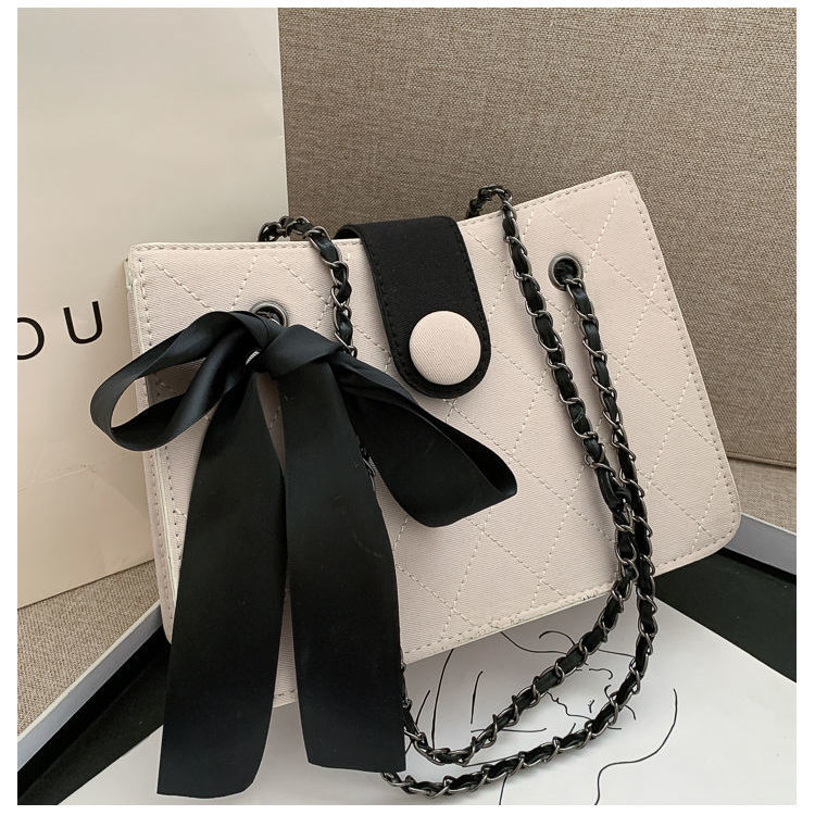 PU Rhombus Chain Strap Crossbody bag