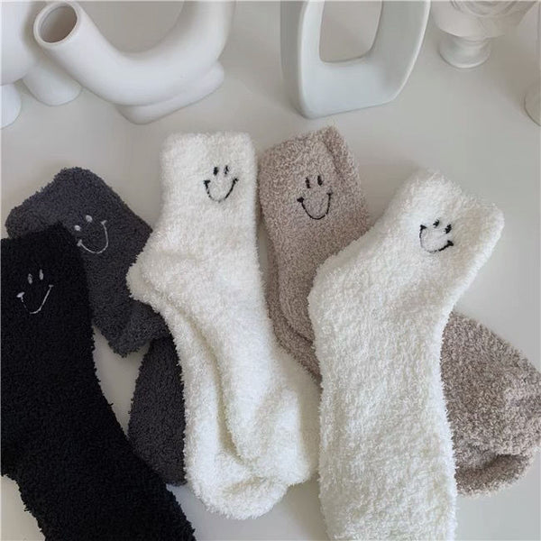 Fluffy Smile Socks, 4-Pair Pack – Dabolly