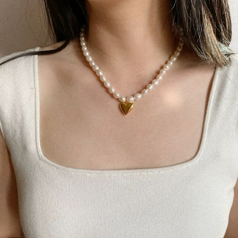 Baroque Love Pearl Necklace