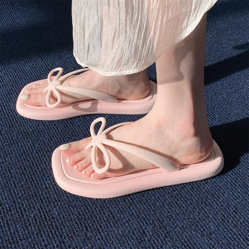 Thin Strap Flip-flops