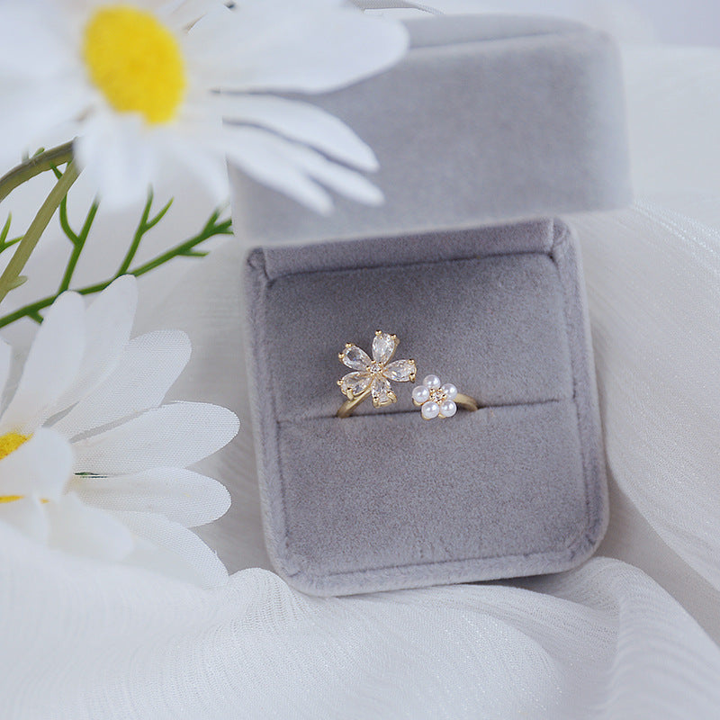 Faux Pearl Flower Rings