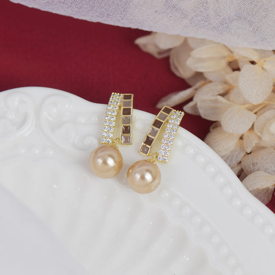 Caramel Pearl Earrings