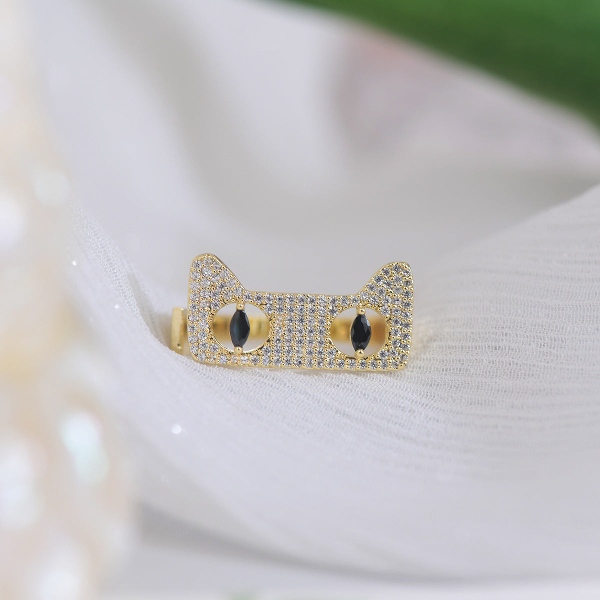 Zircon Cat Rings