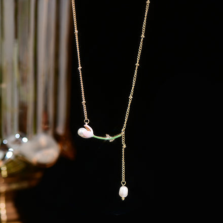 Zircon Flower Necklace