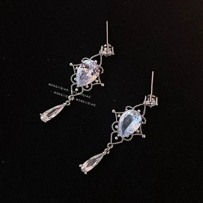 Zircon Earrings