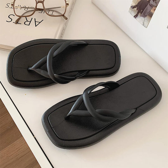 Thin Strap Flip-flops