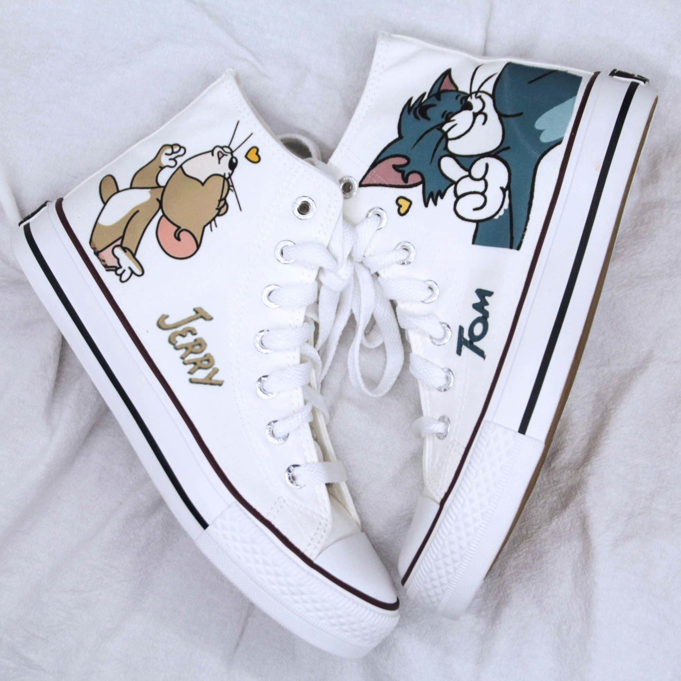 Tom and Jerry Low Cut Sneakers 2024 - White (24 cm)