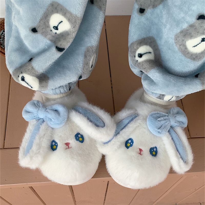 Cute girly heart rabbit slippers
