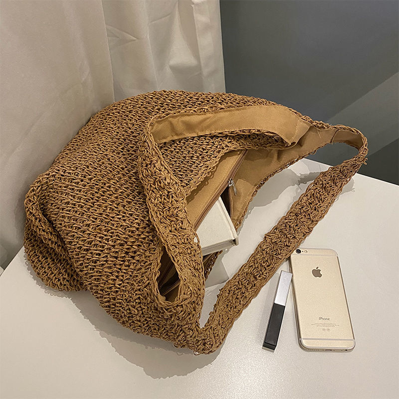 Straw Shoulder bag