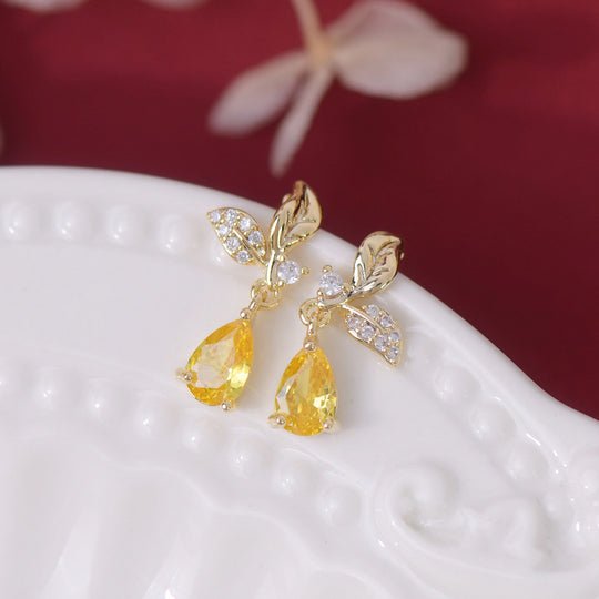 Droplet Leaf Stud Earrings