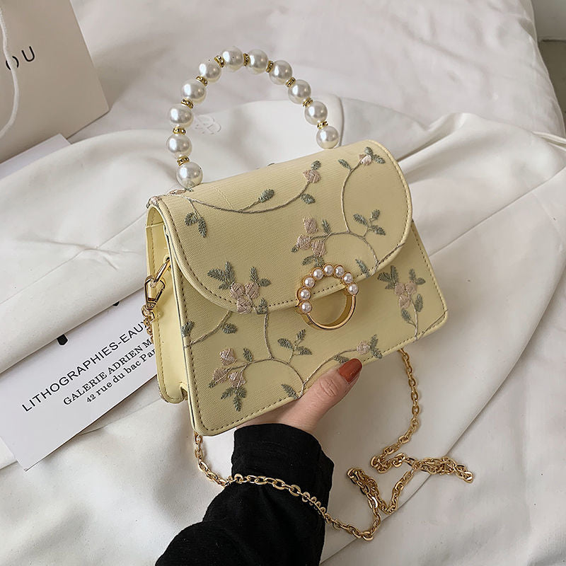 Flower PU Chain Strap Crossbody Bag